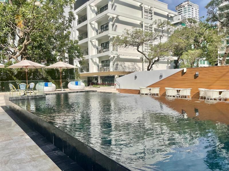 Floral Court Hotel and Residence - Genel