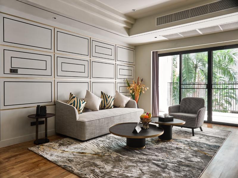 Floral Court Hotel and Residence - Oda