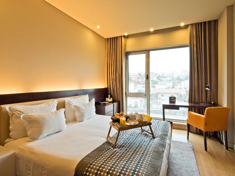 Golden Tulip São João da Madeira - Oda