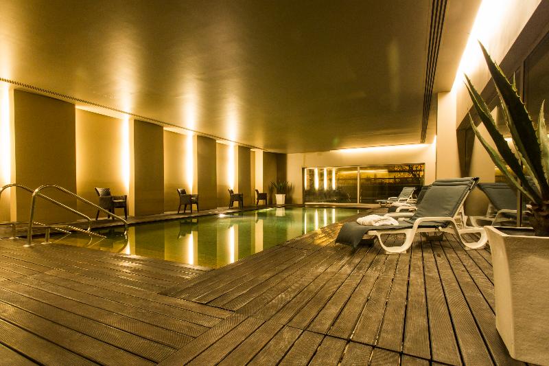 Golden Tulip São João da Madeira - Havuz