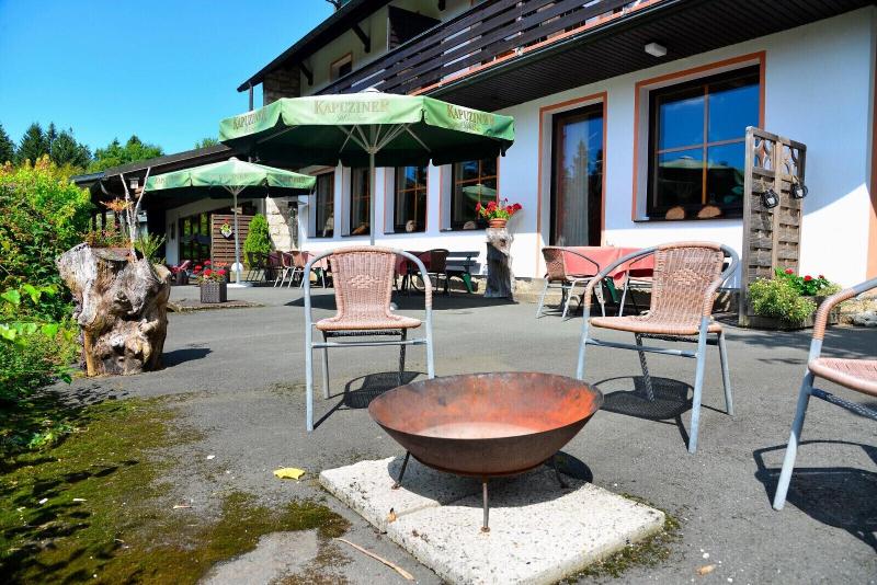 Und Restaurant Im Fichtelgebirge - Teras
