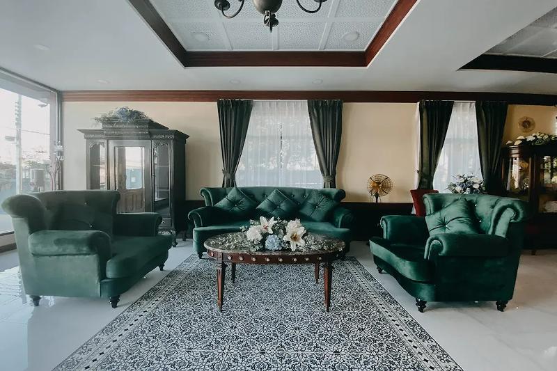 Baan Chao Khun Hotel By Zuzu - Lobi