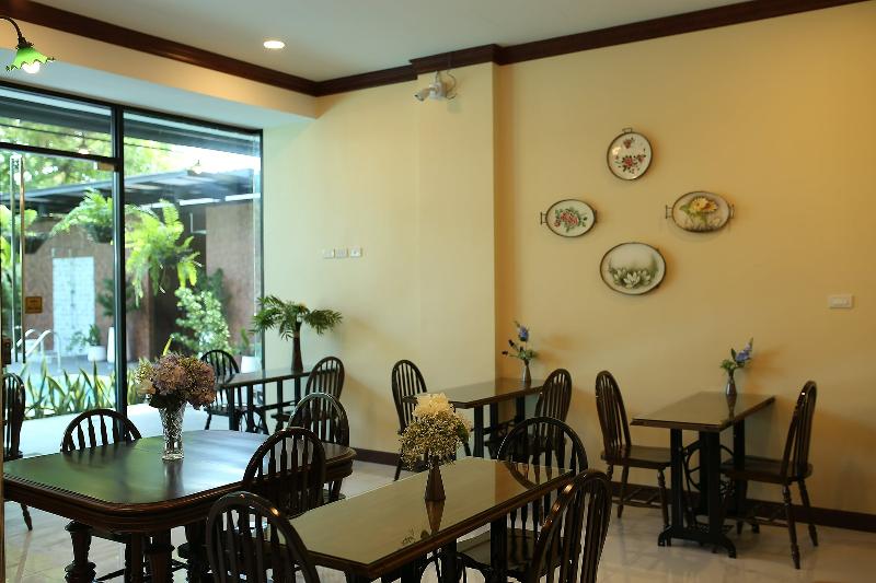 Baan Chao Khun Hotel By Zuzu - Genel