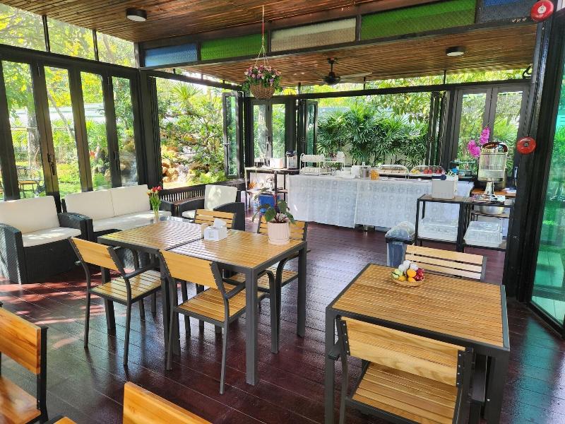 Baan Nern Khao Resort - Restoran
