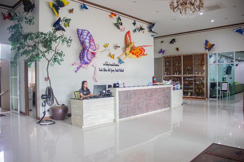 Saline Hot Spring Resort - Lobi