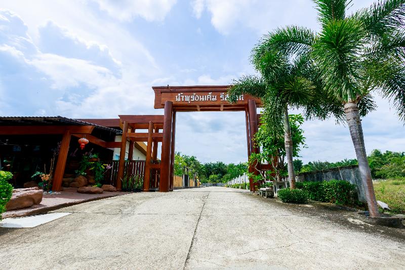 Saline Hot Spring Resort - Genel