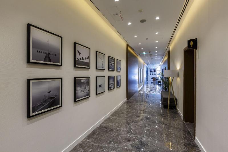 Rose Executive Hotel - Dwtc - Lobi