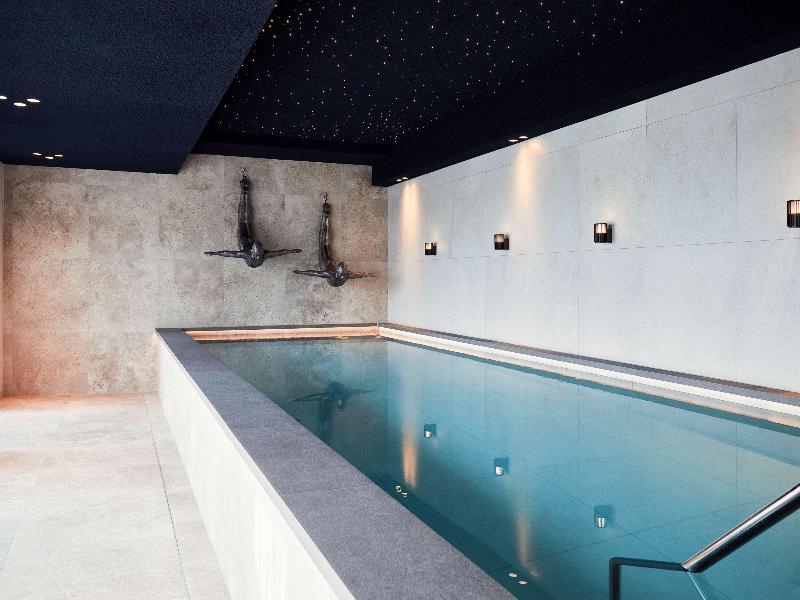 Van Der Valk Hotel Gorinchem - Havuz