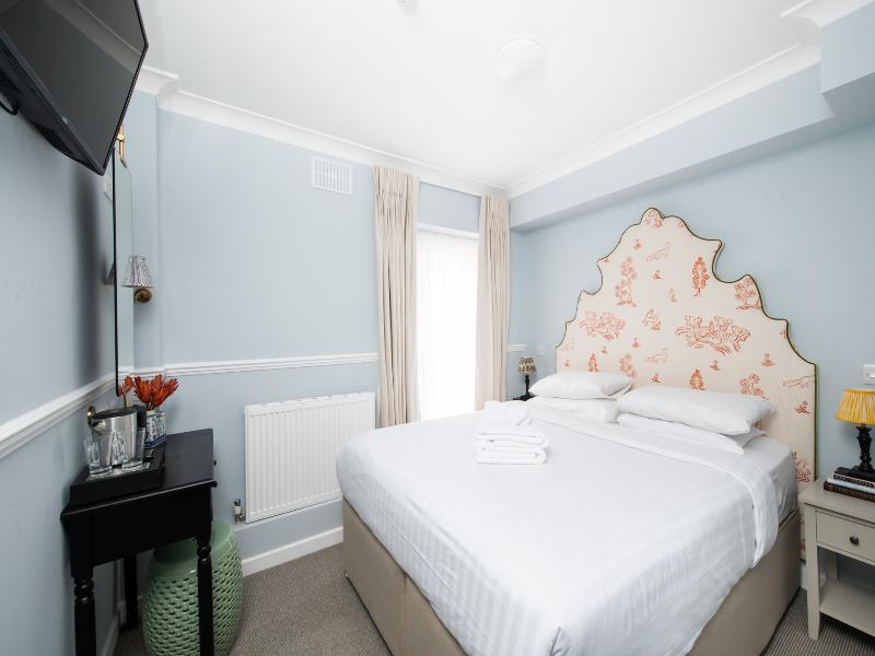 Americana Hotel - Oda