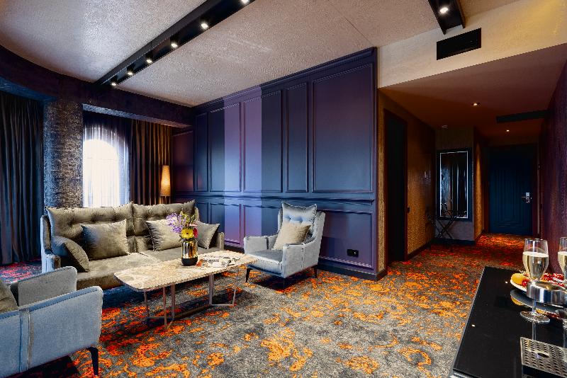 Tapis Rouge Design Boutique Hotel - Oda