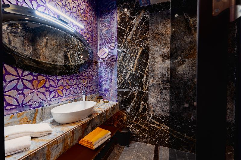 Tapis Rouge Design Boutique Hotel - Oda
