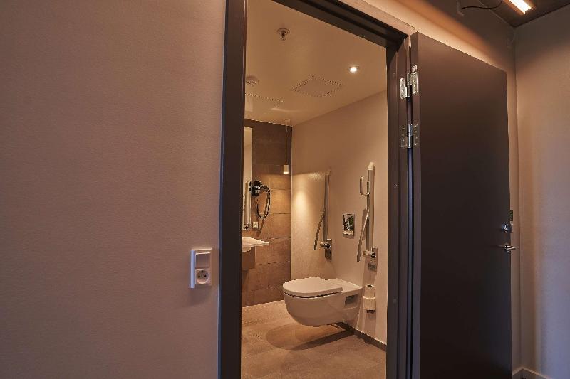 Zleep Hotel Lausanne-Chavannes - Oda