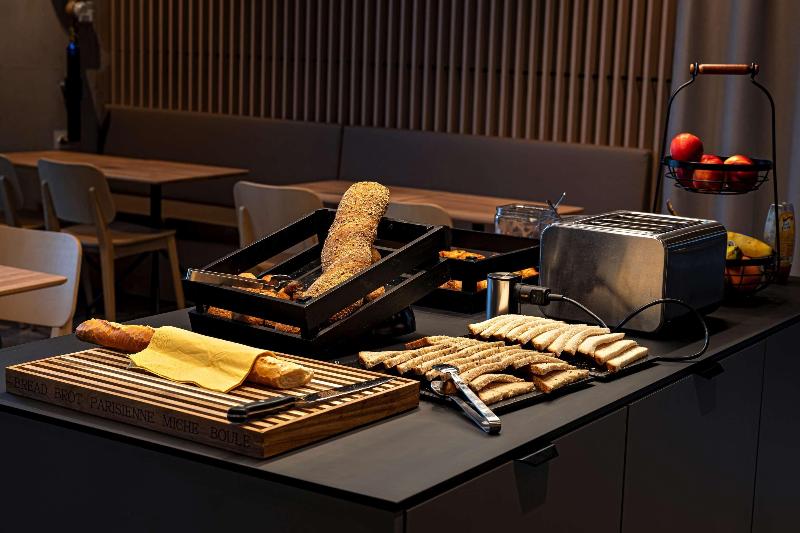 Zleep Hotel Lausanne-Chavannes - Restoran