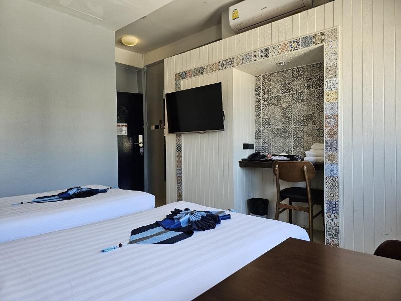 Montree Phuket Hotel - Oda