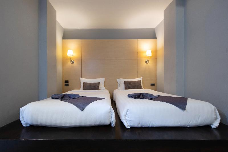 Montree Phuket Hotel - Oda