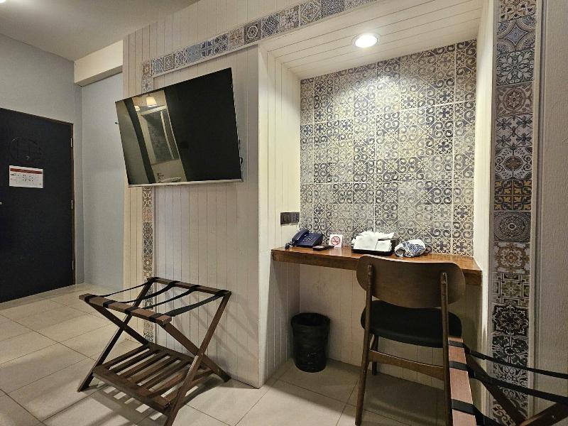 Montree Phuket Hotel - Oda
