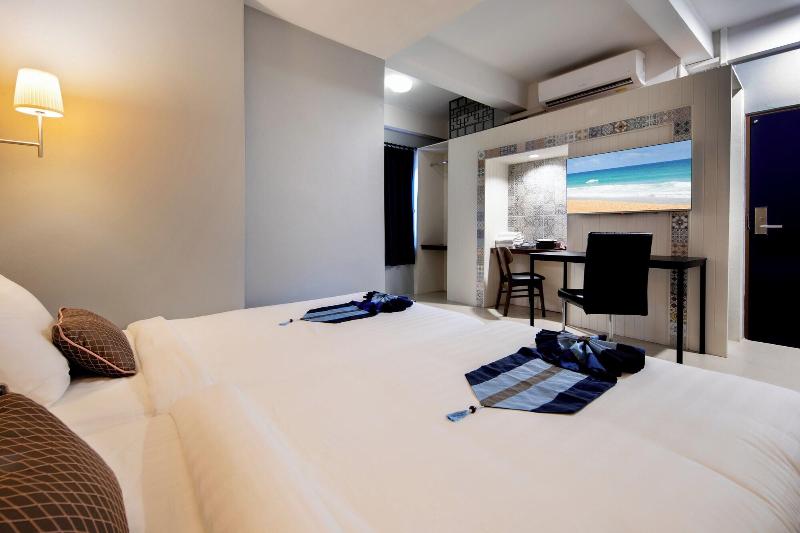 Montree Phuket Hotel - Oda