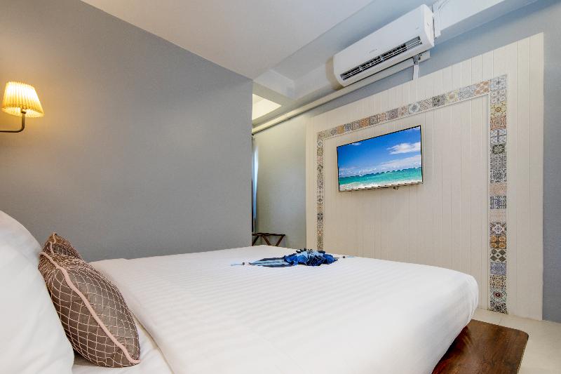 Montree Phuket Hotel - Oda