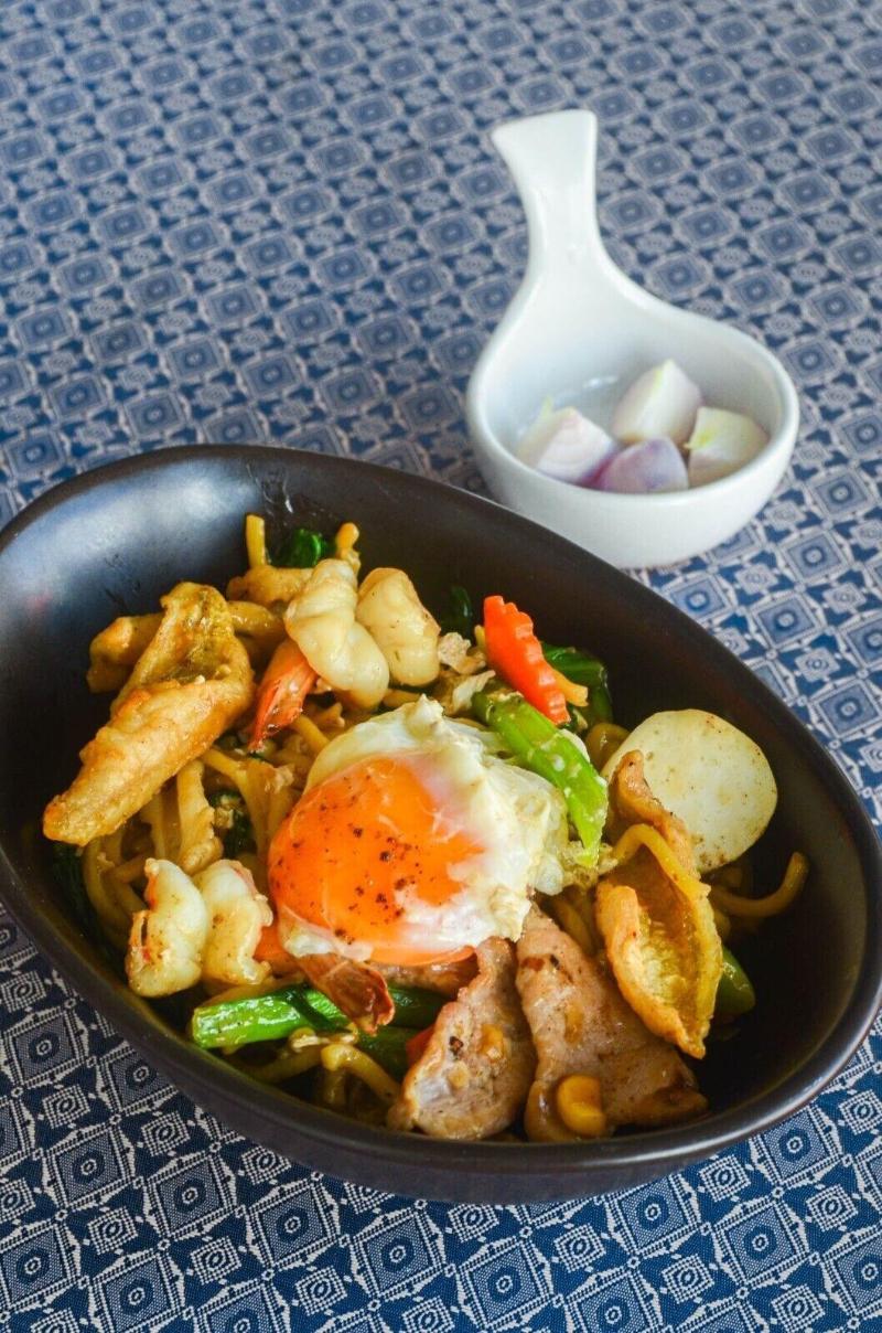 Montree Phuket Hotel - Restoran