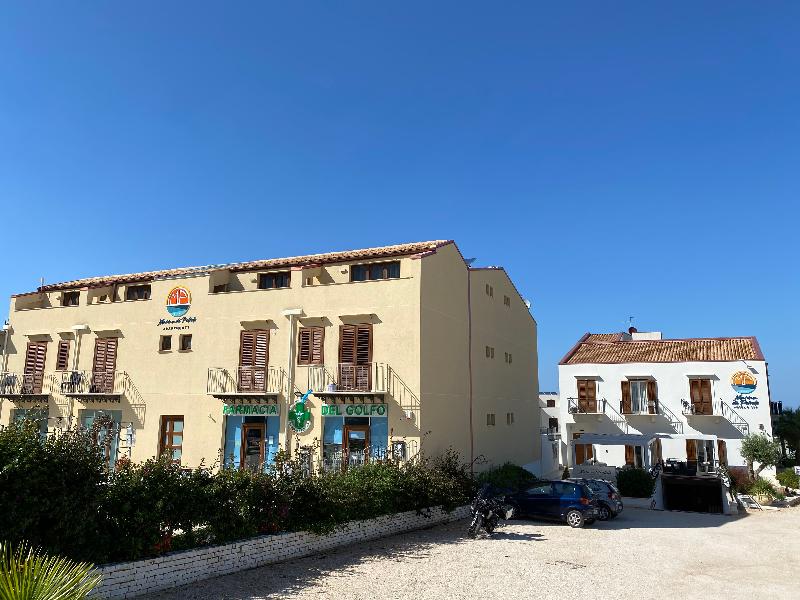 Marina di Petrolo Apartments - Genel