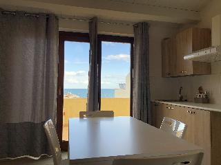Marina di Petrolo Apartments fotoÄŸrafÄ±
