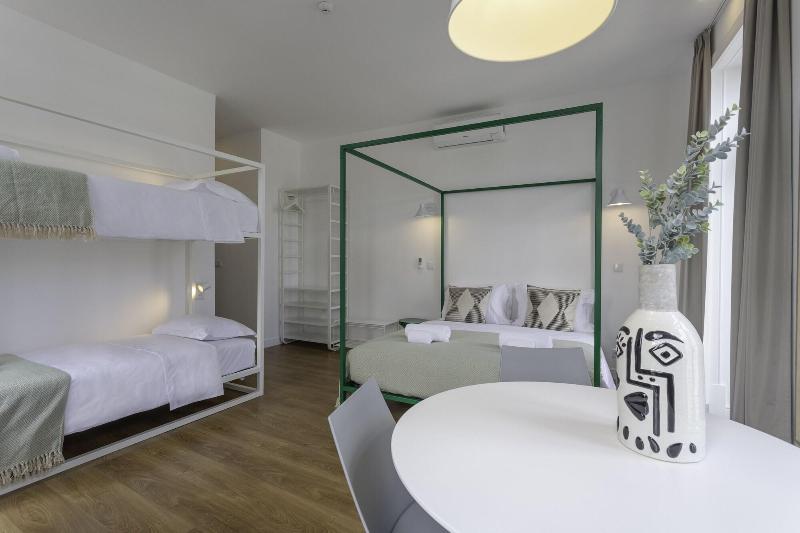 Alameda Exclusive House - Oda