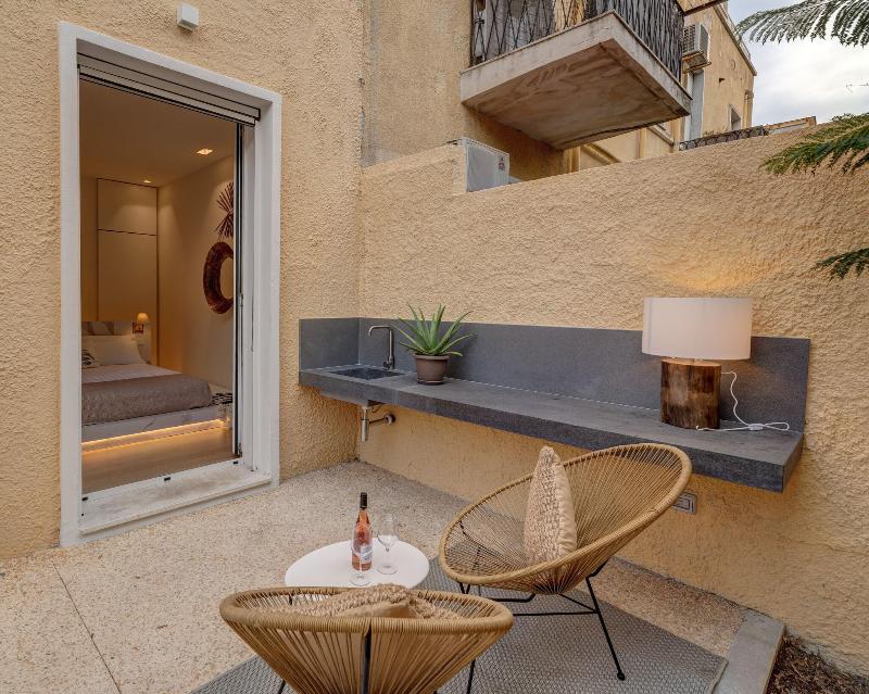 Le Palmette Suites - Teras