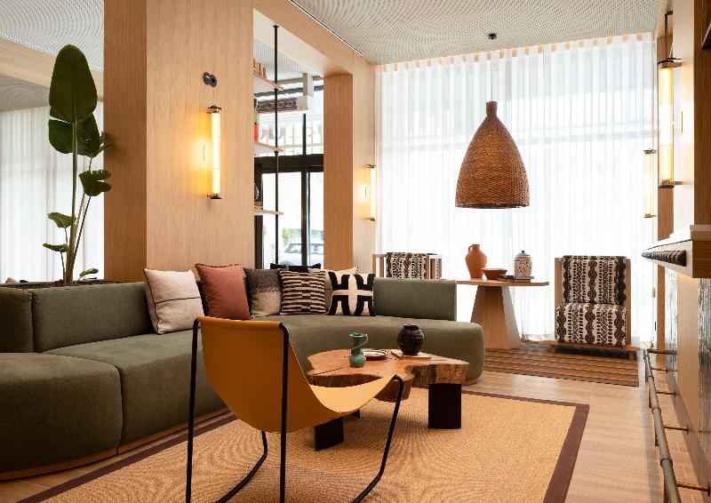 Hilton Garden Inn Evora - Lobi