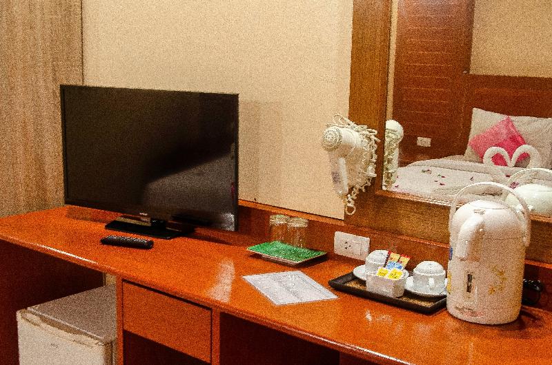 Diva Patong Hotel - Oda
