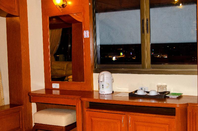 Diva Patong Hotel - Oda