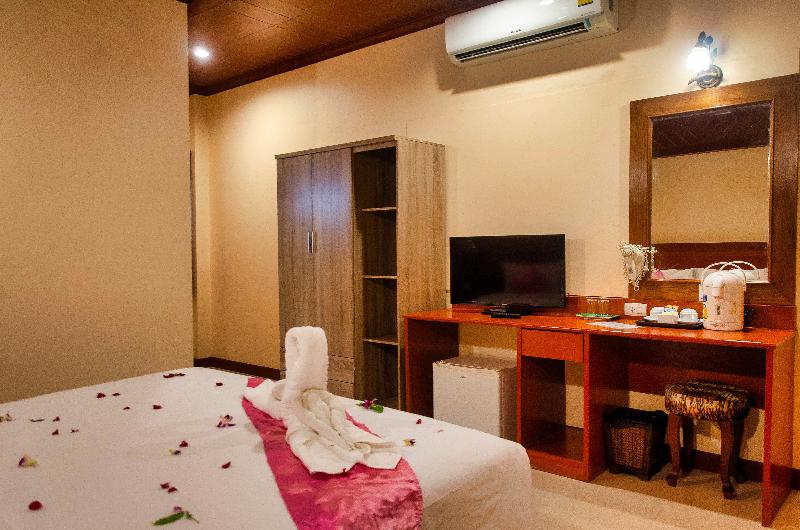 Diva Patong Hotel - Oda