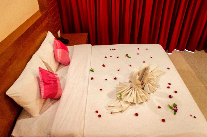 Diva Patong Hotel - Oda