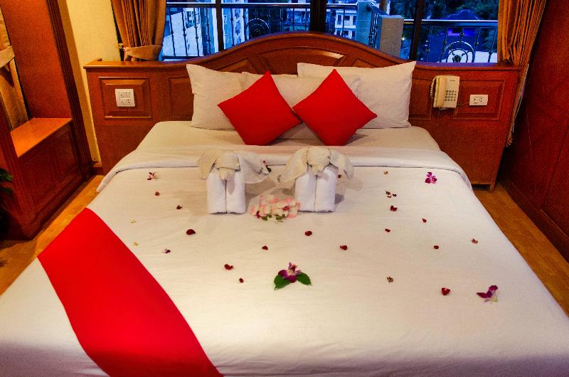 Diva Patong Hotel - Oda