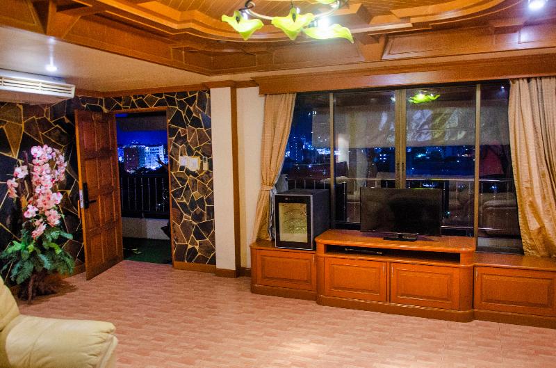 Diva Patong Hotel - Oda