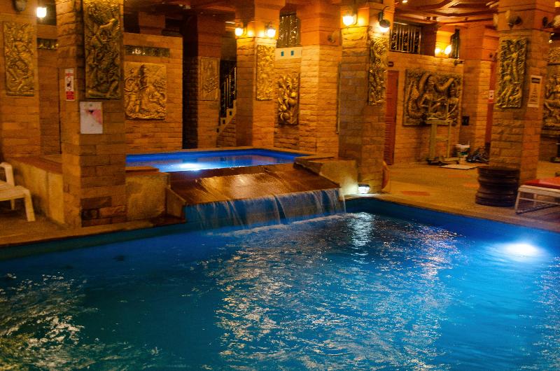 Diva Patong Hotel - Havuz