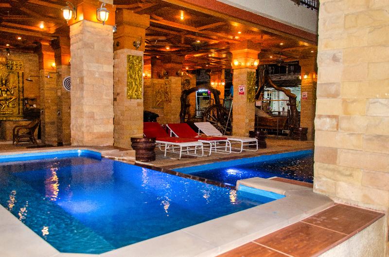 Diva Patong Hotel - Havuz