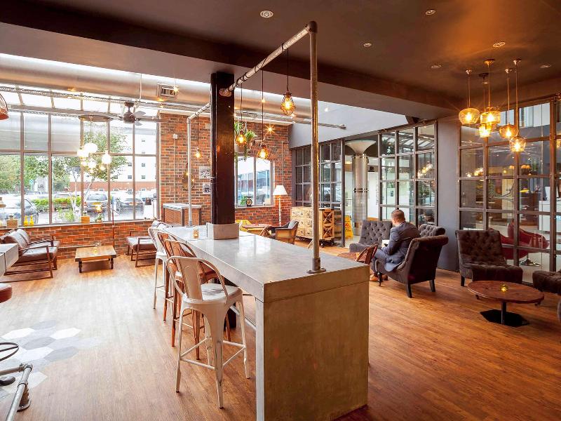 Novotel Cardiff Centre - Bar