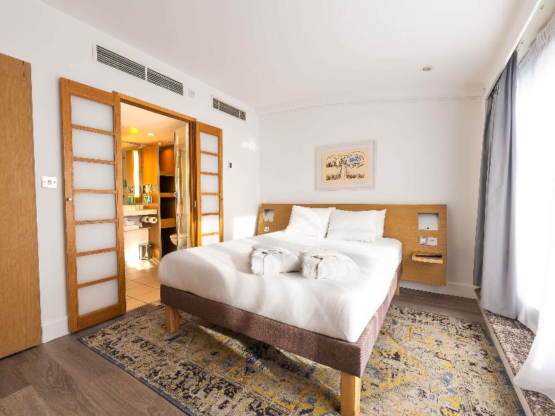 Novotel Cardiff Centre - Oda