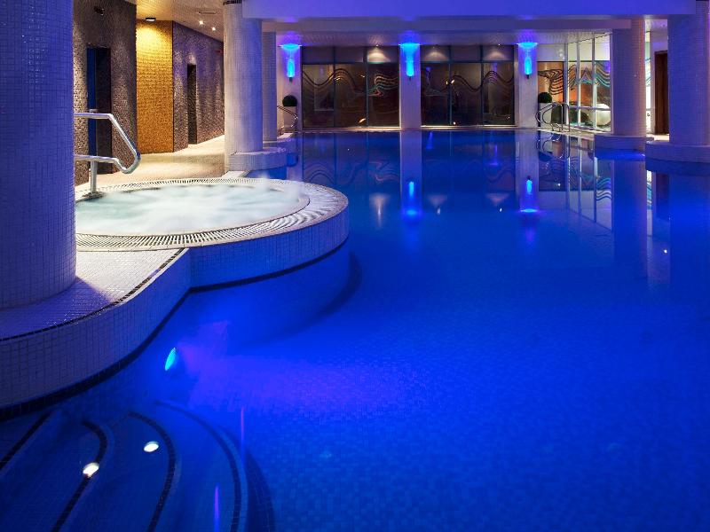 Novotel Cardiff Centre - Havuz