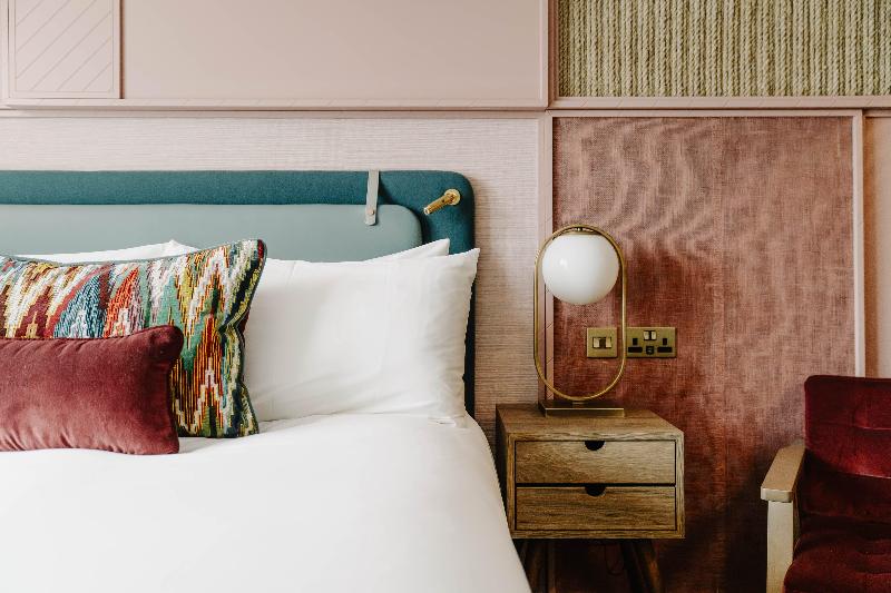 The Halyard Liverpool, Vignette Collection - Oda