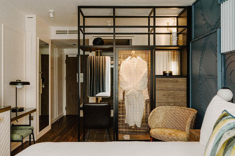 The Halyard Liverpool, Vignette Collection - Oda