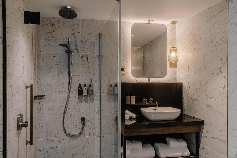 The Halyard Liverpool, Vignette Collection - Oda