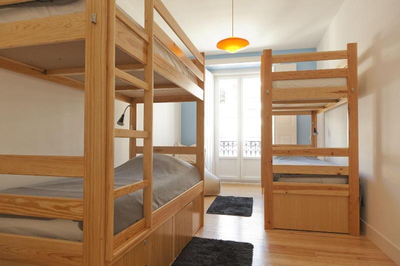 Lisbon Lounge Hostel - Oda