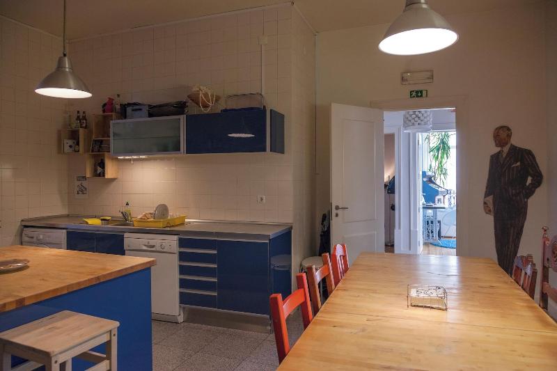 Lisbon Lounge Hostel - Oda
