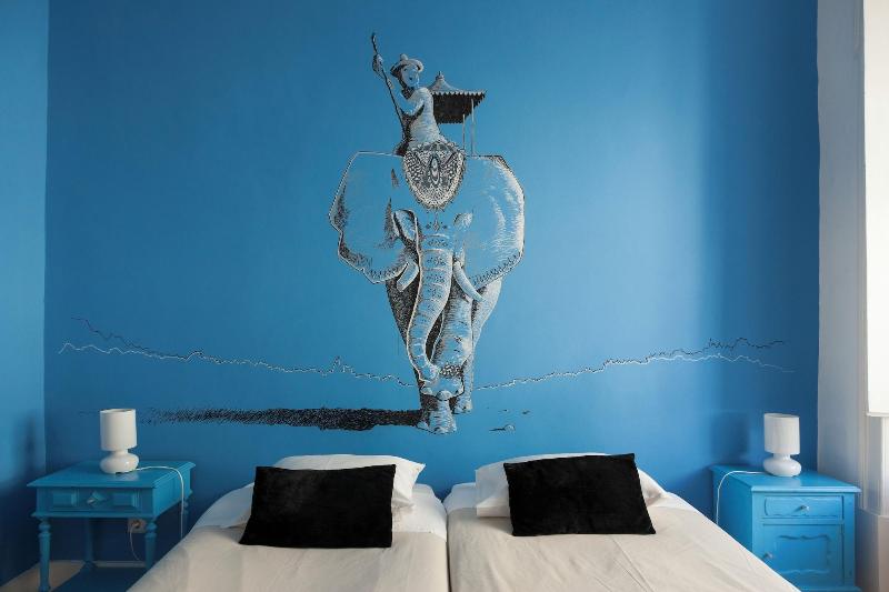 Lisbon Lounge Hostel - Oda