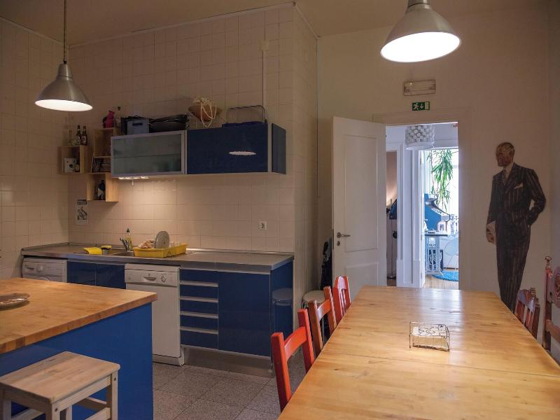Lisbon Lounge Hostel - Oda