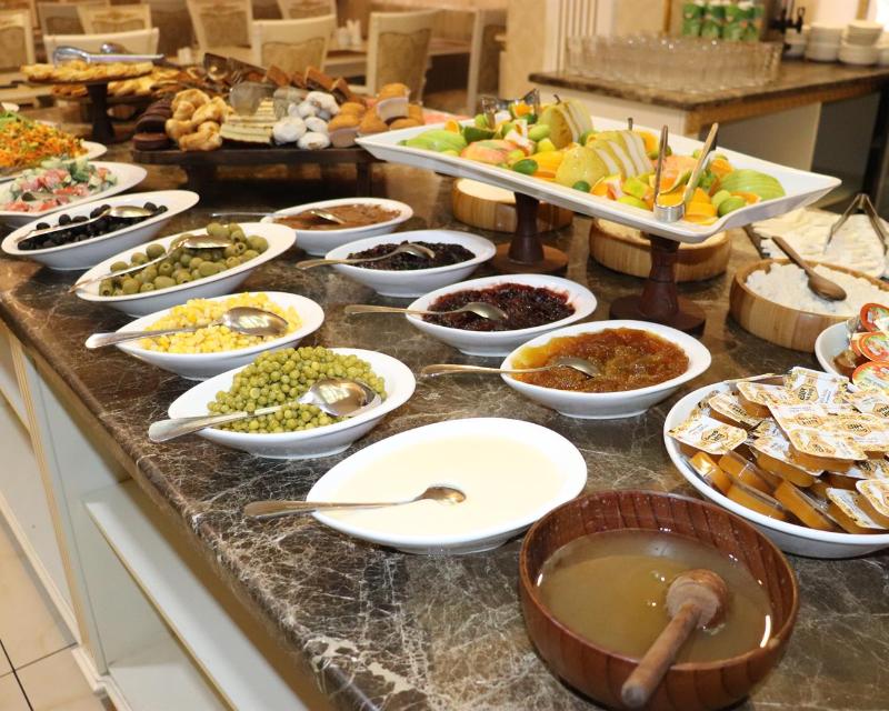 Premier Palace Baku - Restoran