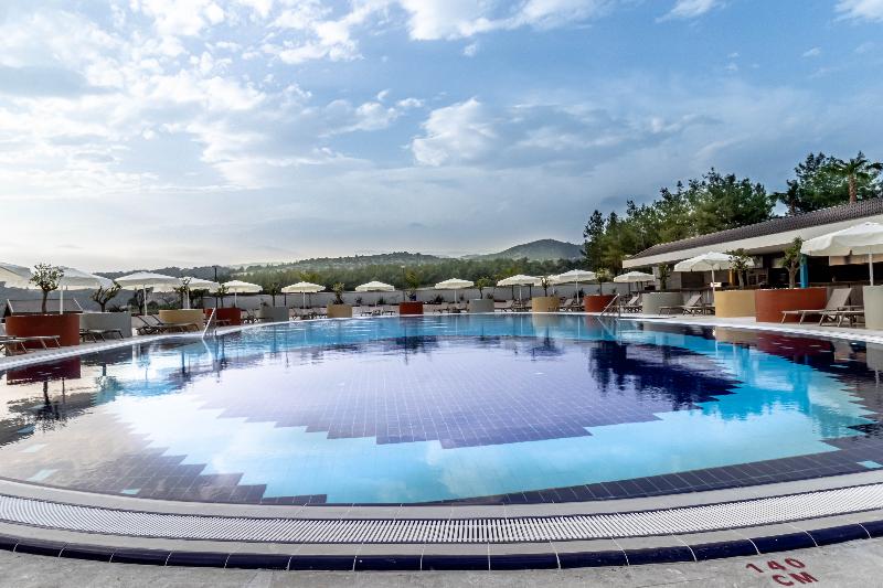 Bn Hotel Thermal and Wellness - Havuz