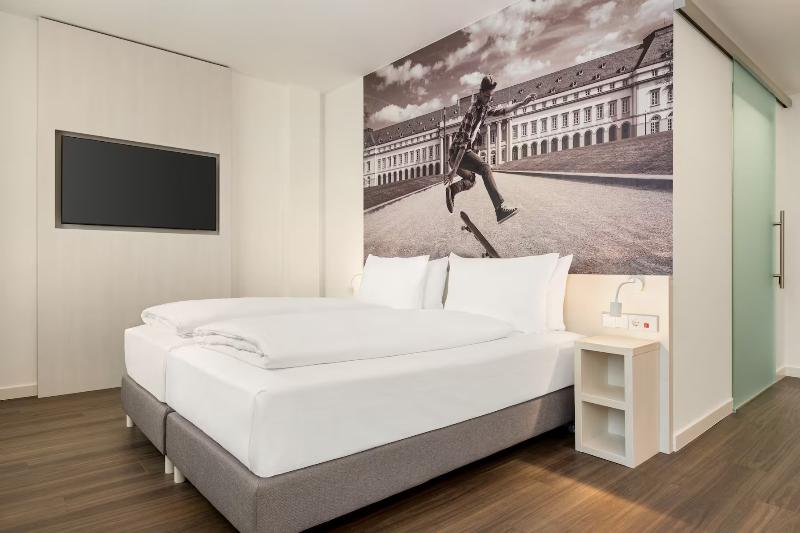 Super 8 By Wyndham Koblenz - Oda