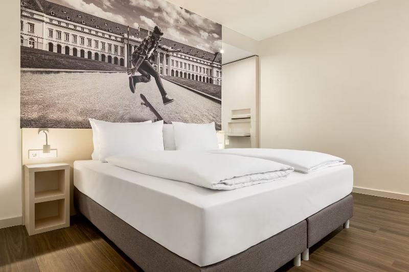 Super 8 By Wyndham Koblenz - Oda